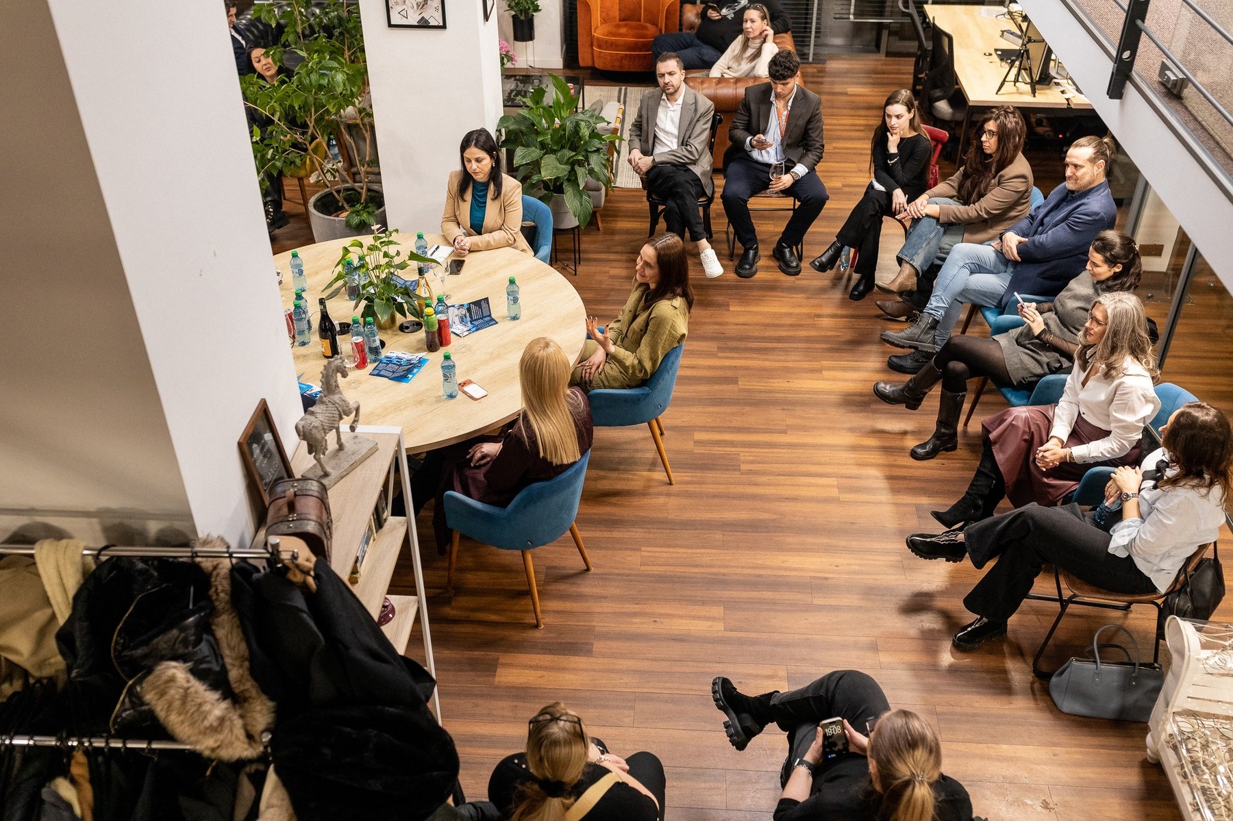 Networking la un eveniment anterior HCI