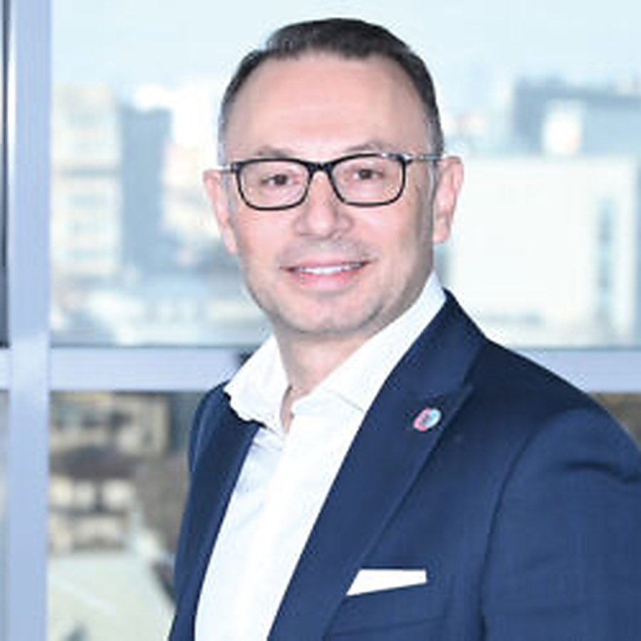 Albert Davidoglu